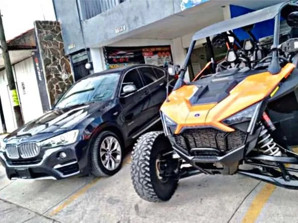 Vehículo en Detallado Automotriz Nueva Imagen
